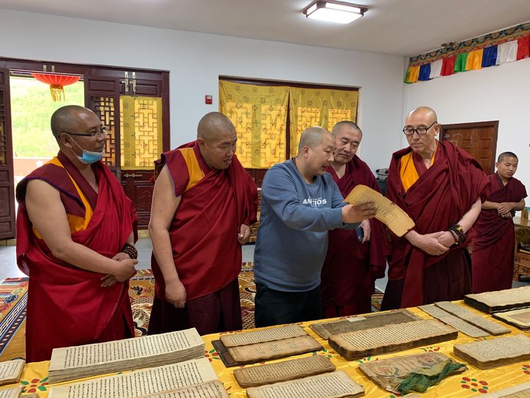 赤峰市佛教协会召开2020年全市教风建设工作推进会(图5)