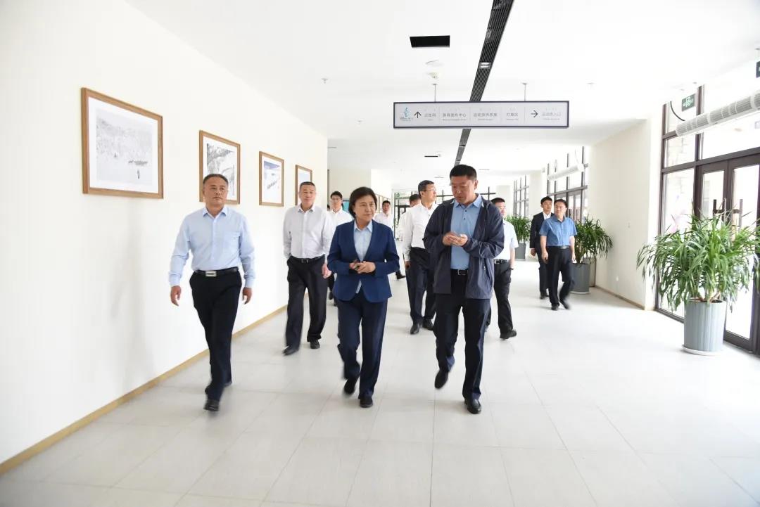 布小林在赤峰市调研时强调 做好常态化疫情防控下“十四冬”各项筹备工作(图5)