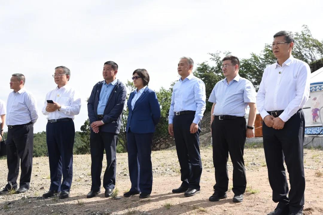 布小林在赤峰市调研时强调 做好常态化疫情防控下“十四冬”各项筹备工作(图10)